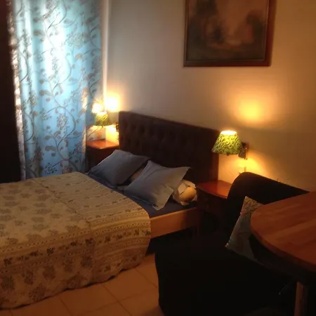 Karraz Aparthotel Aulnay-sous-Bois