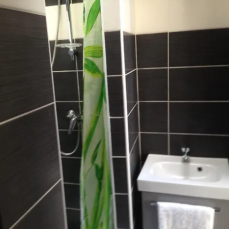Karraz Aparthotel 4*